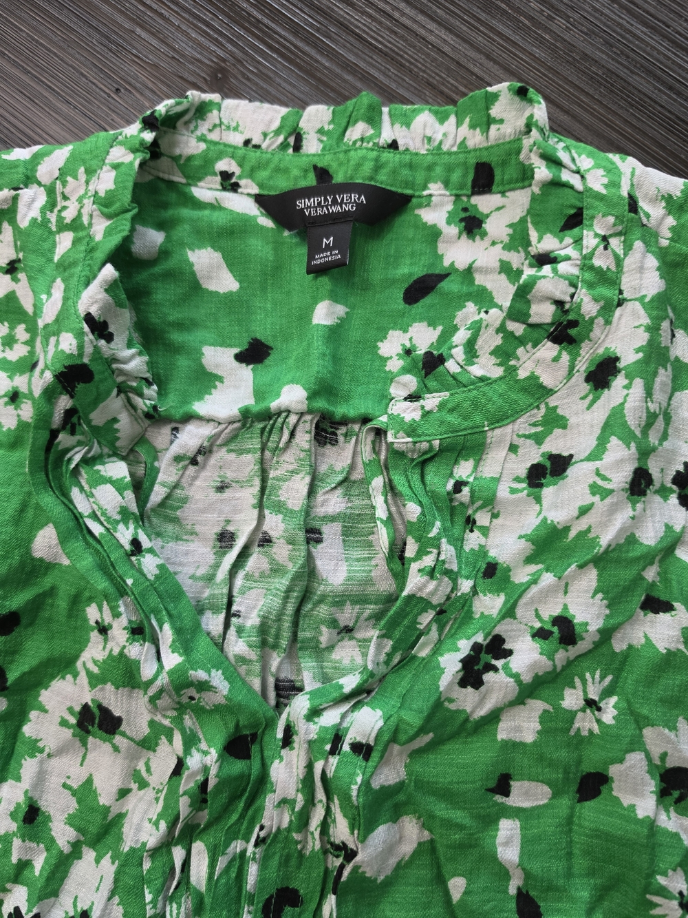Simply Vera Vera Wang Green White Floral Ruffle-Trim Blouse